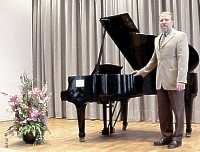  Steinway-Konzertflügel 