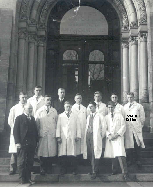 Gustav                
Sahlmann